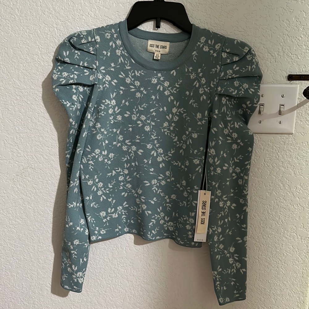 Floral top